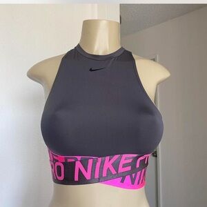 Nike Crop Top / XS